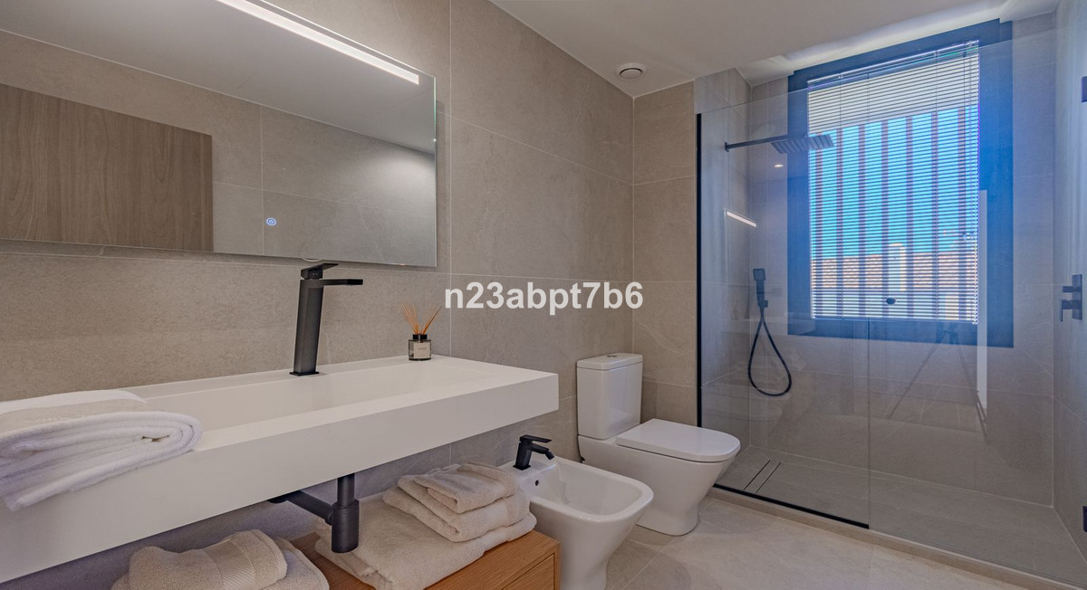 5 Bedroom Villa in Sotogrande - Photo 19