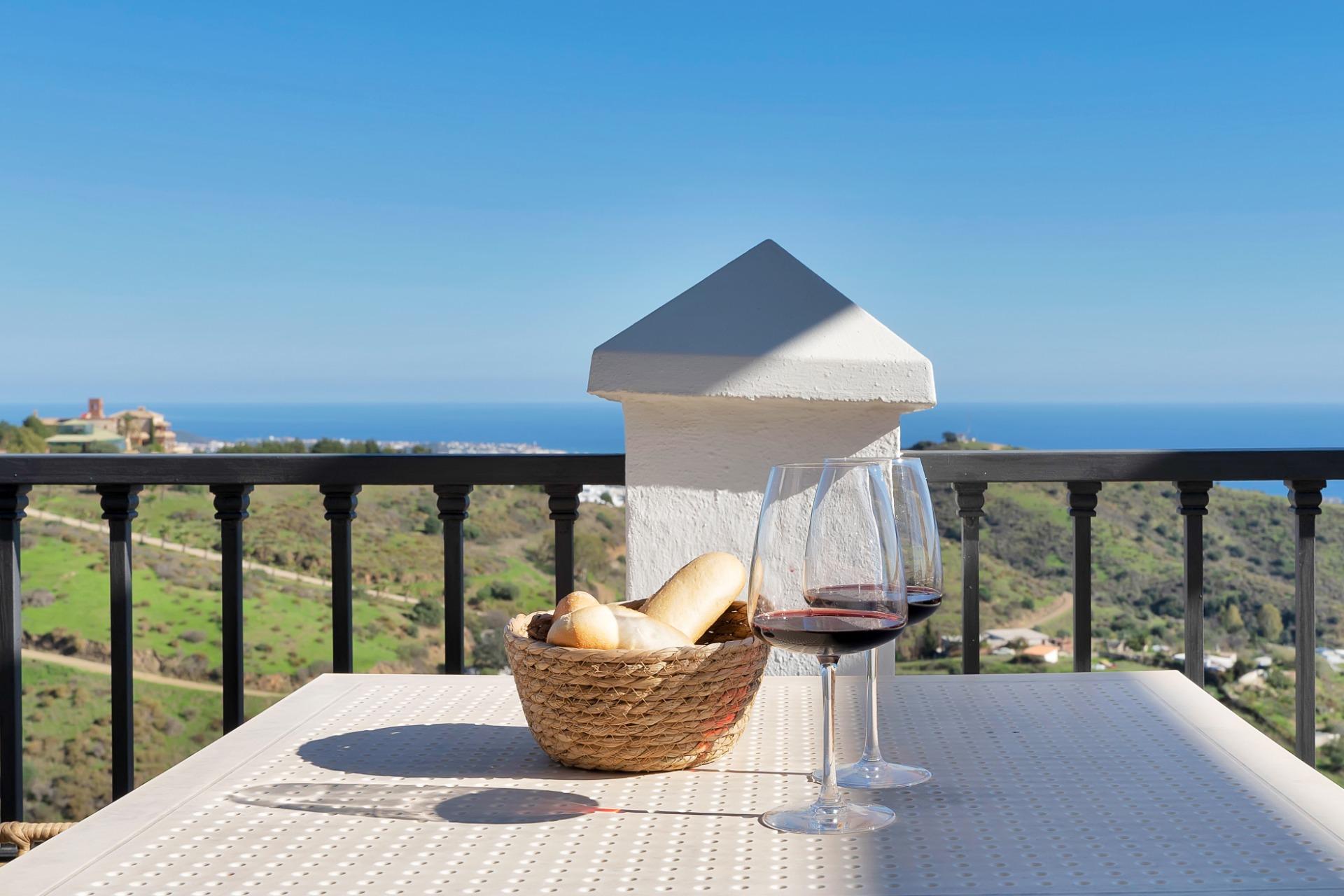 2 Bedroom Penthouse in Mijas - Photo 42