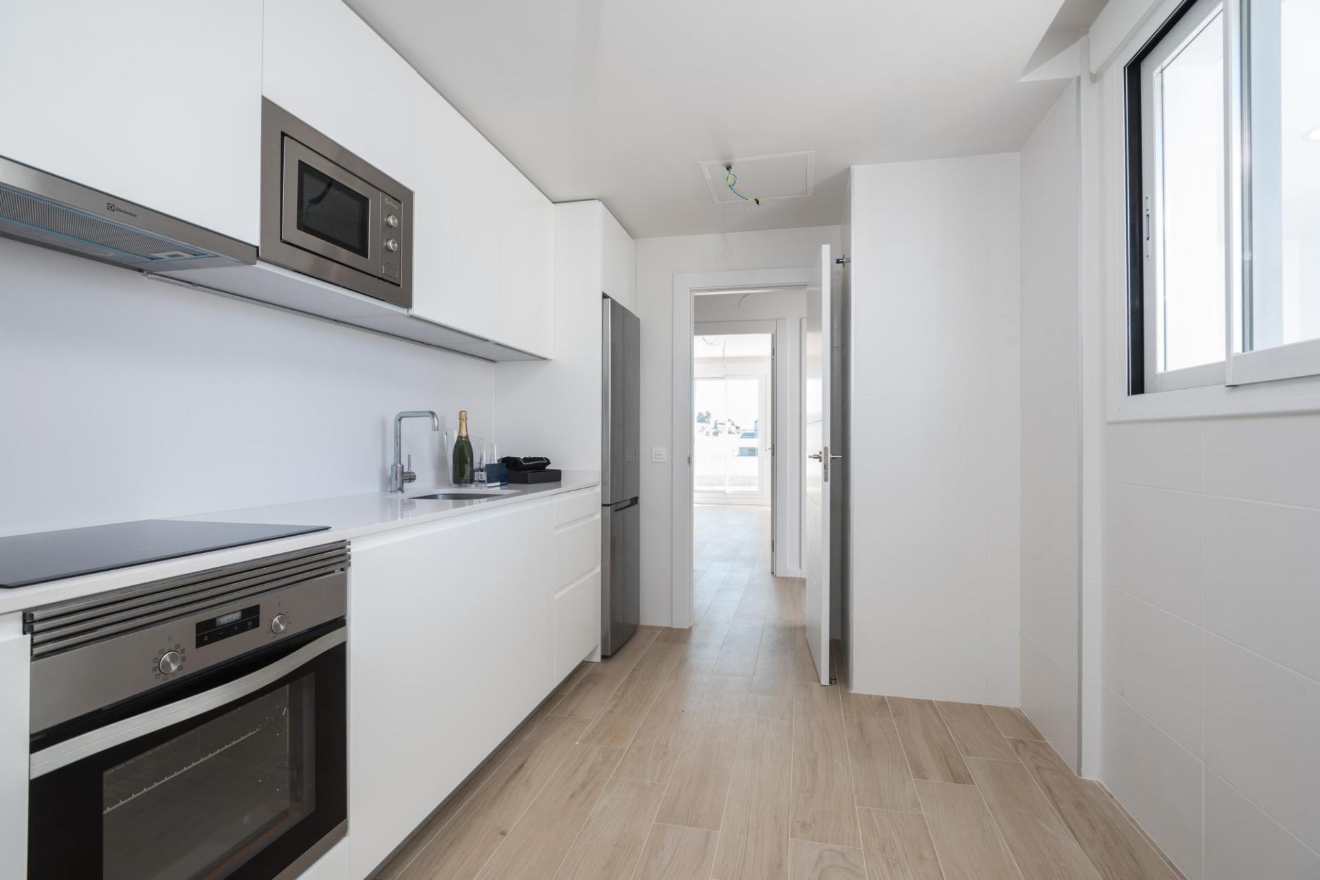 3 Bedroom Apartment in Marbella - Photo 4