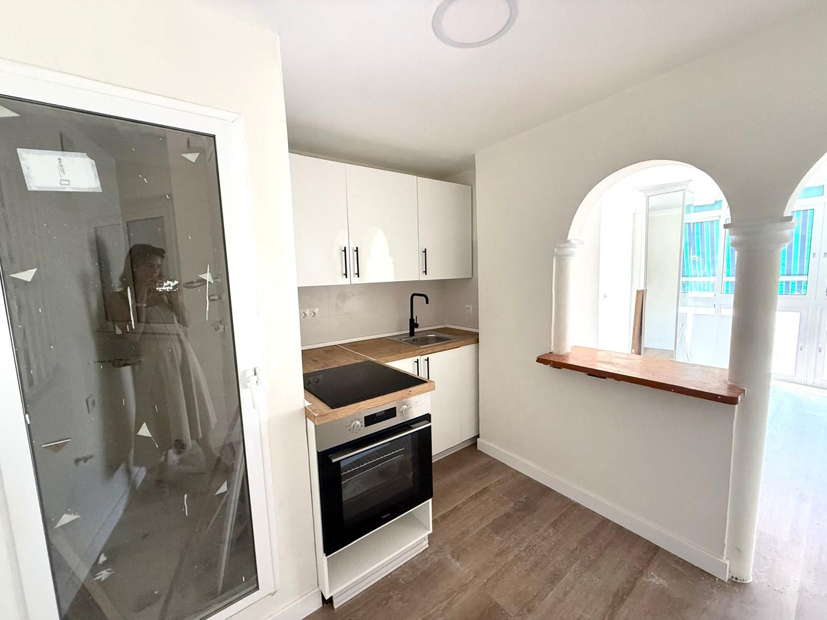 3 Bedroom Apartment in Vélez-Málaga - Photo 5
