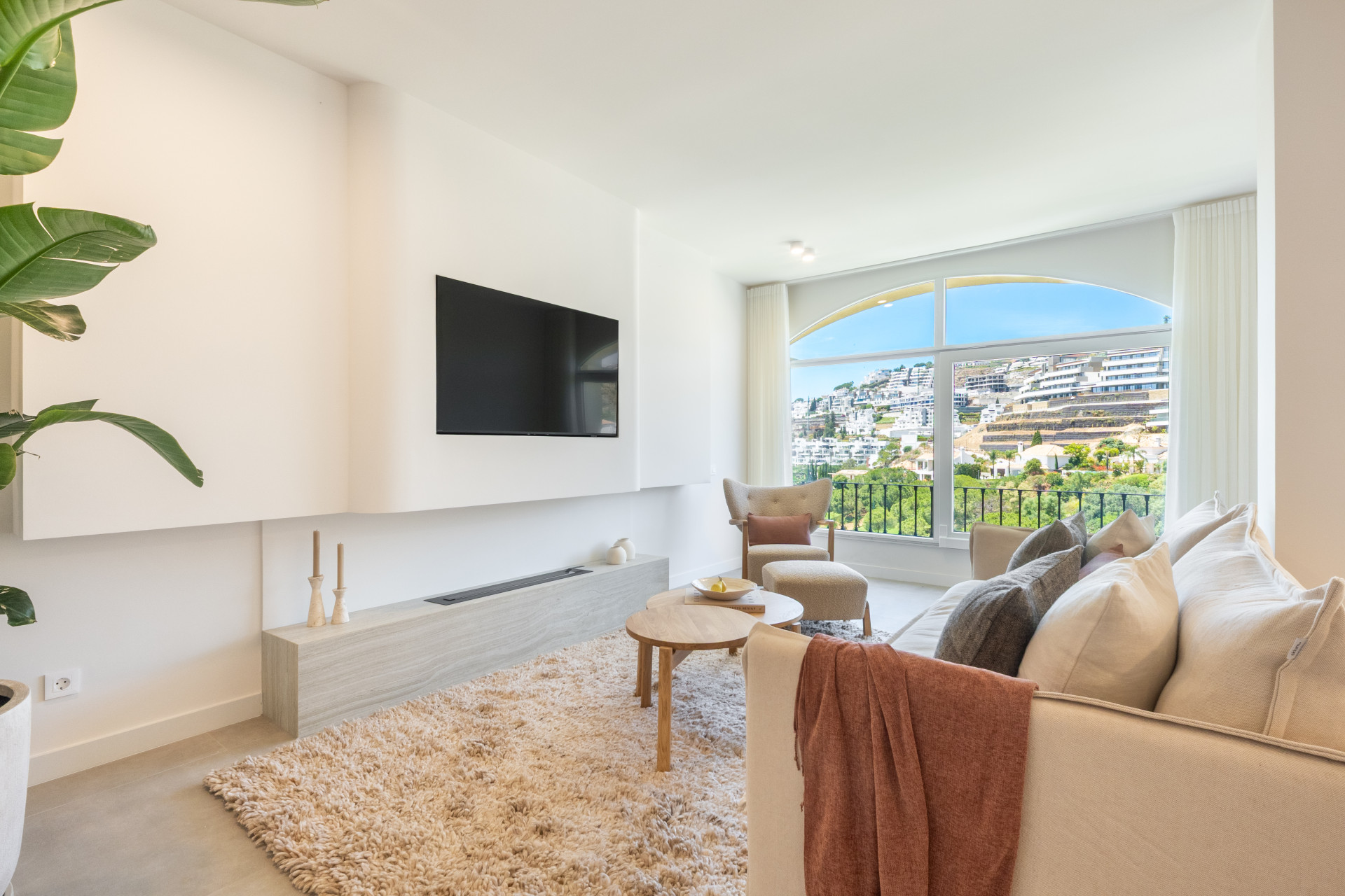 3 Bedroom Townhouse in Benahavís - Photo 29
