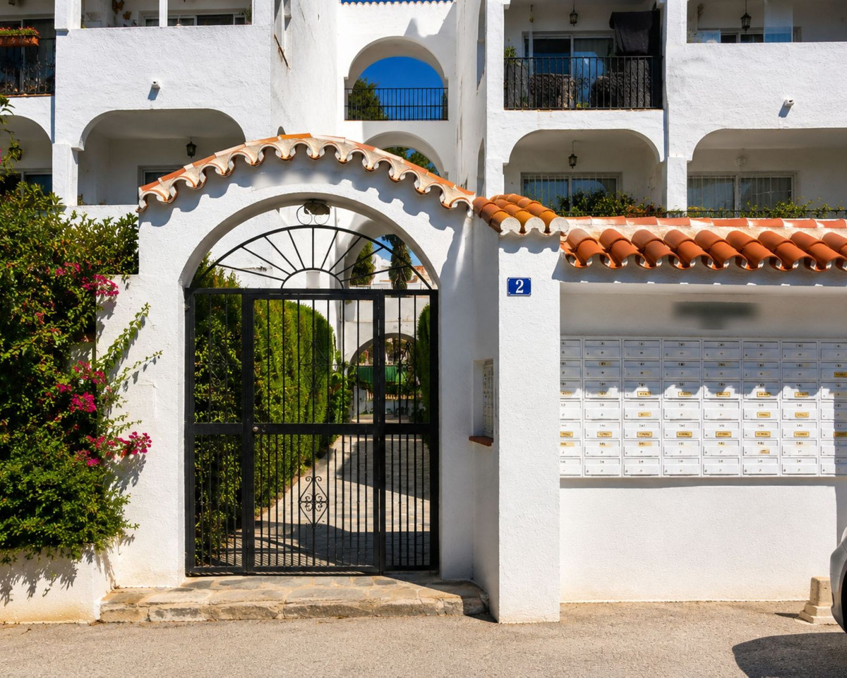 1 Bedroom Apartment in Mijas - Photo 15