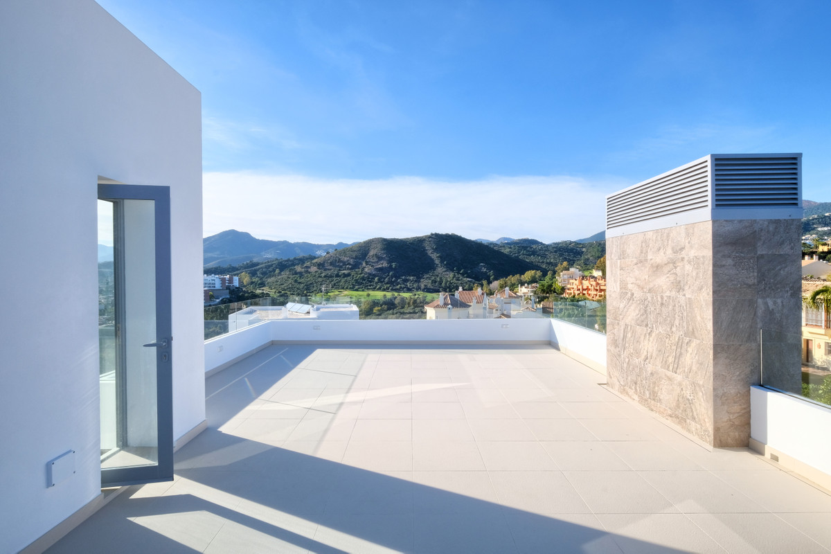 4 Bedroom Villa in Benahavís - Foto 31