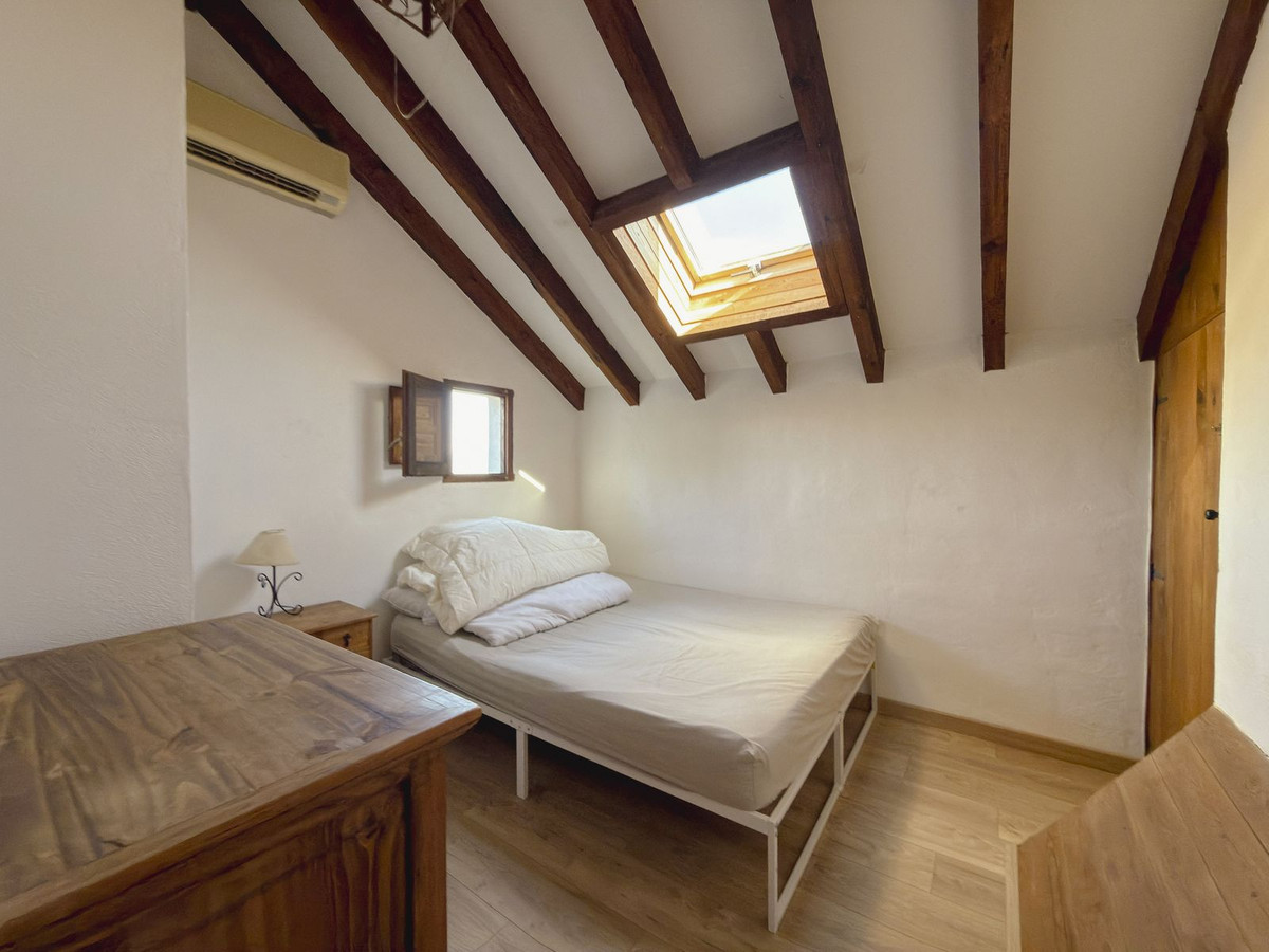 3 Bedroom Villa in Monda - Photo 20
