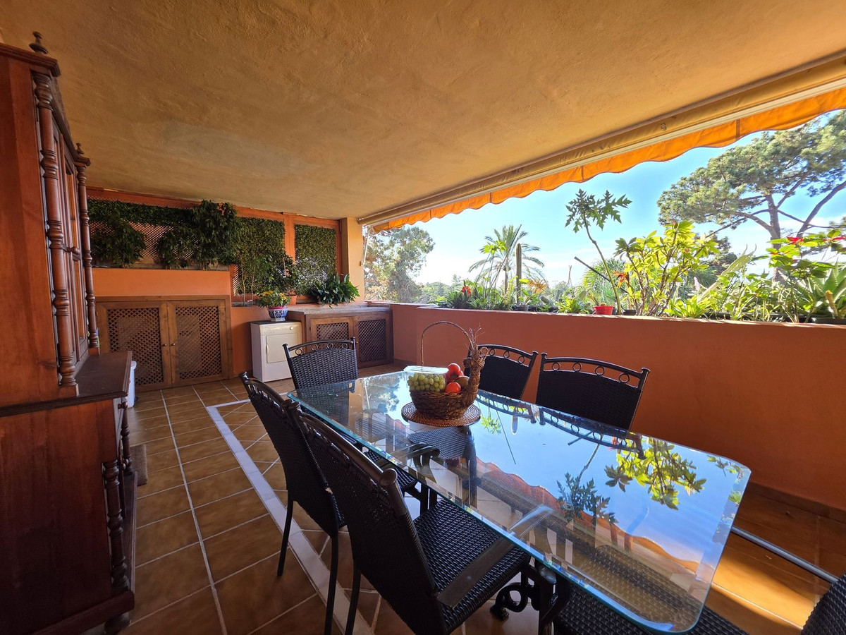 2 Bedroom Apartment in Marbella - Photo 4