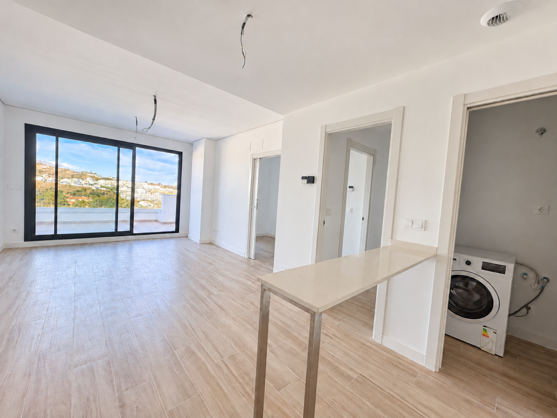 2 Bedroom Apartment in Mijas - Photo 7