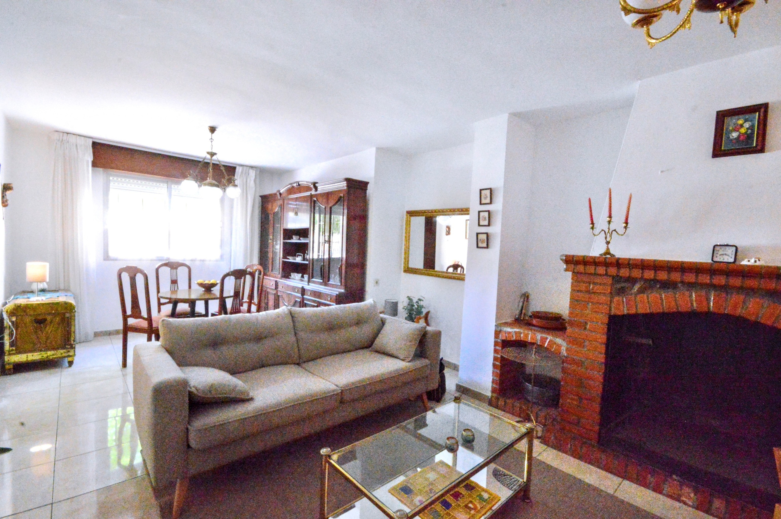 Chalet de 3 dormitorios en Granada – Foto 3