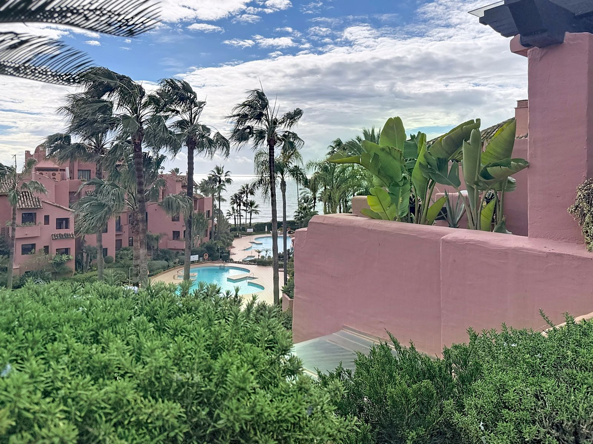 3 Bedroom Penthouse in Estepona - Фото 11