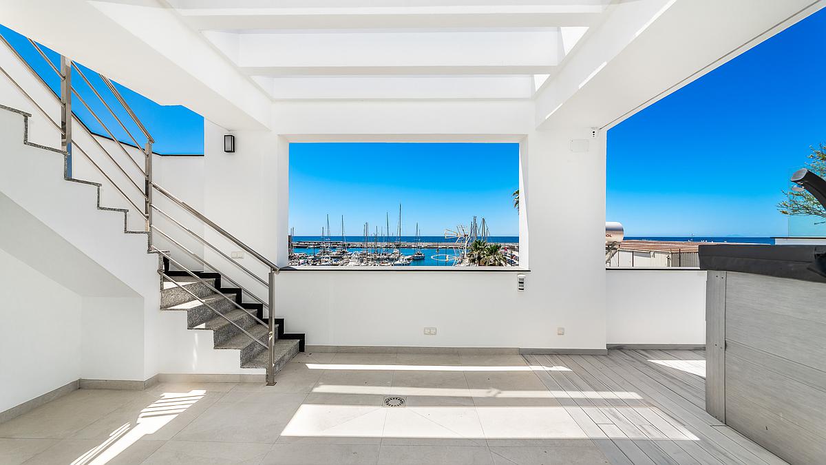 5 Bedroom Villa in Marbella - Photo 17