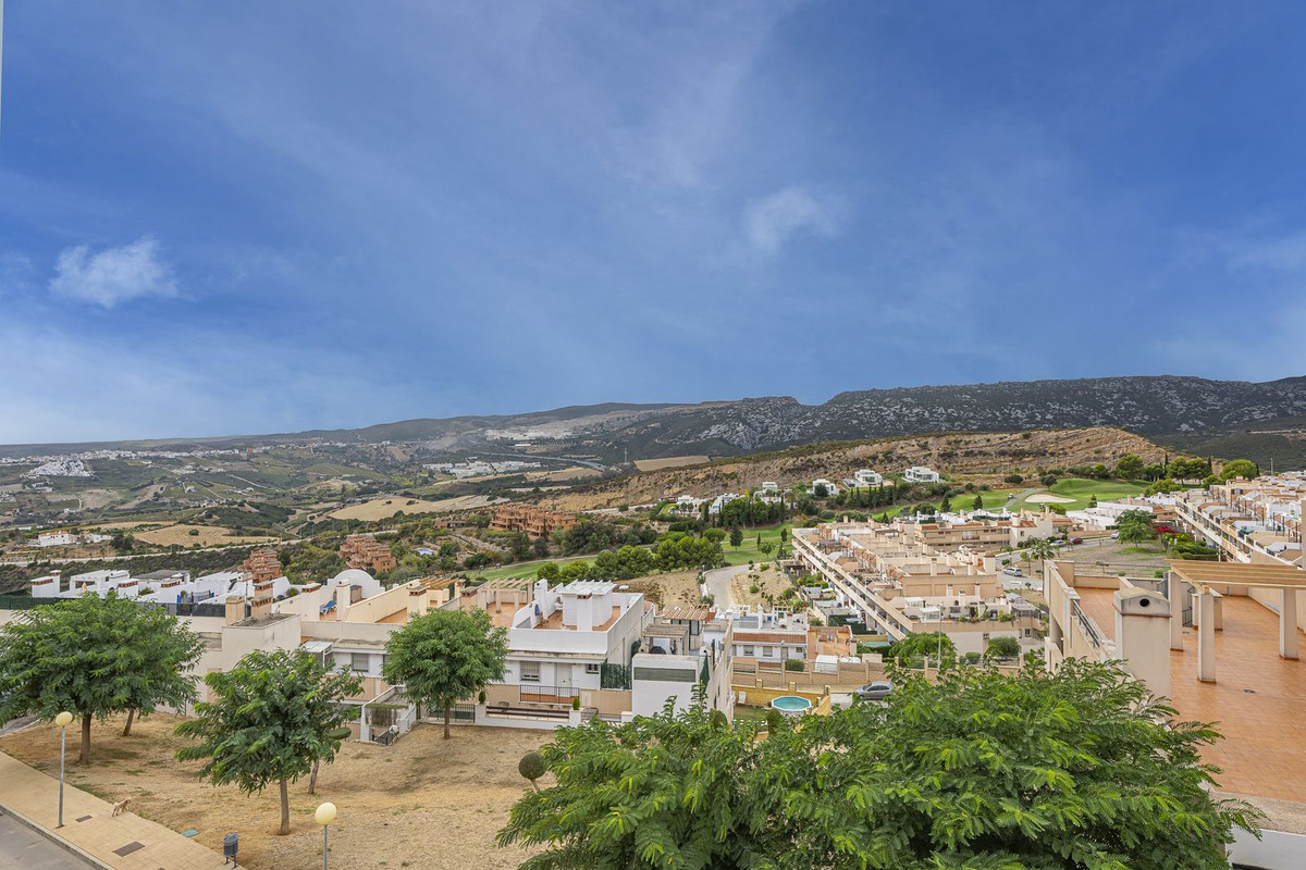 3 Bedroom Apartment in Casares - Photo 29