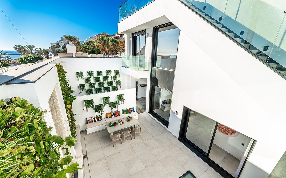 5 Bedroom Villa in Marbella - Photo 20