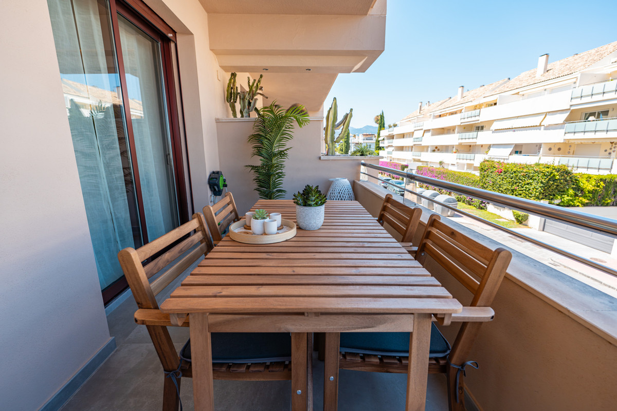 2 Bedroom Apartment in San Pedro de Alcántara - Фото 21