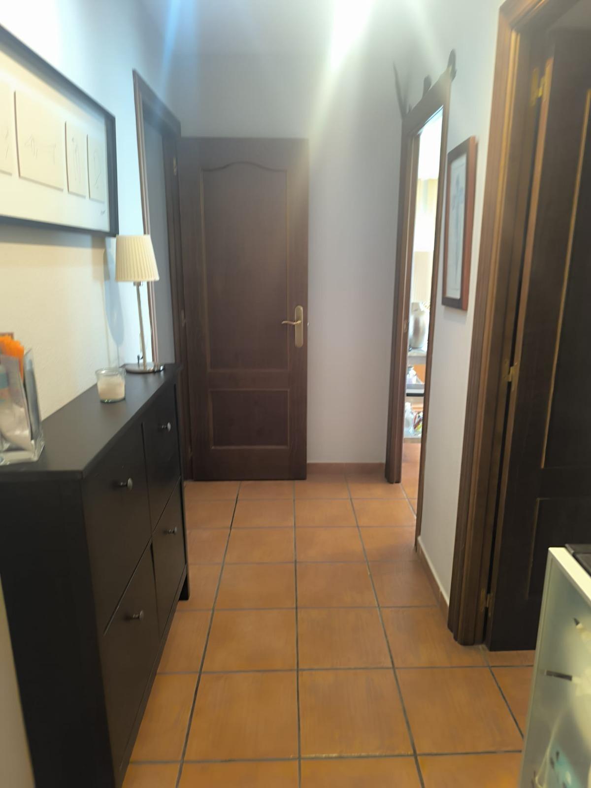 3 Bedroom Apartment in Fuengirola - Photo 19