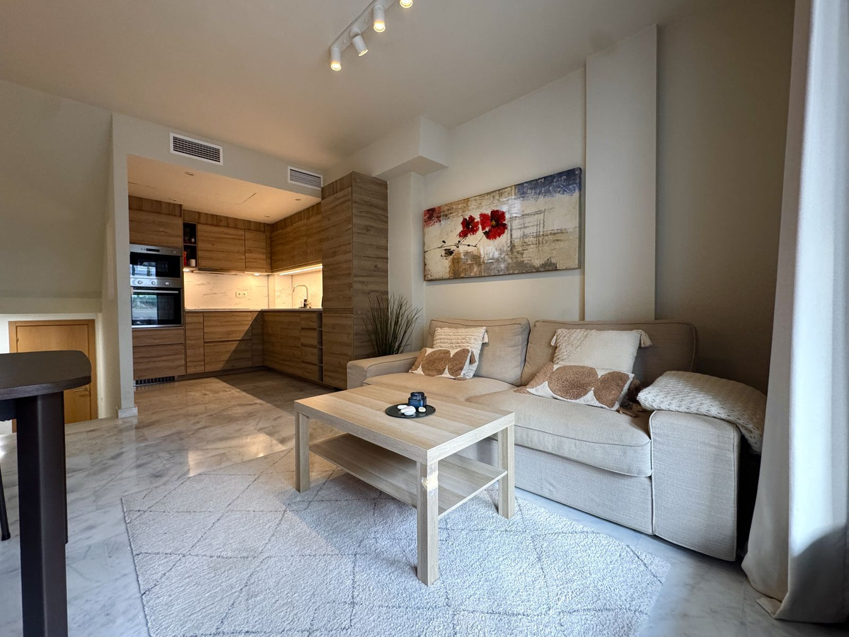 3 Bedroom Townhouse in Mijas - Photo 4