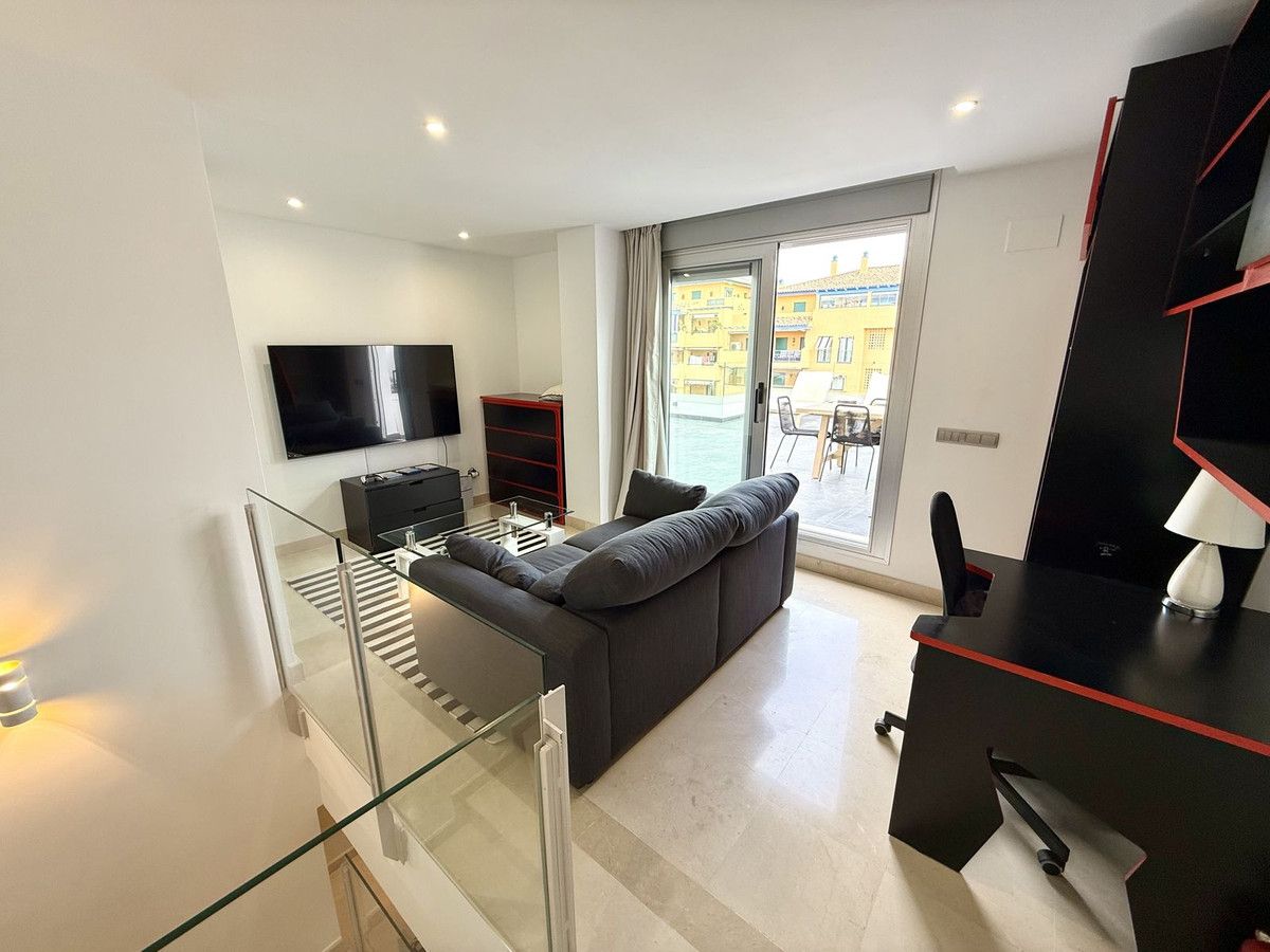 3 Bedroom Penthouse in San Pedro de Alcántara - Photo 29