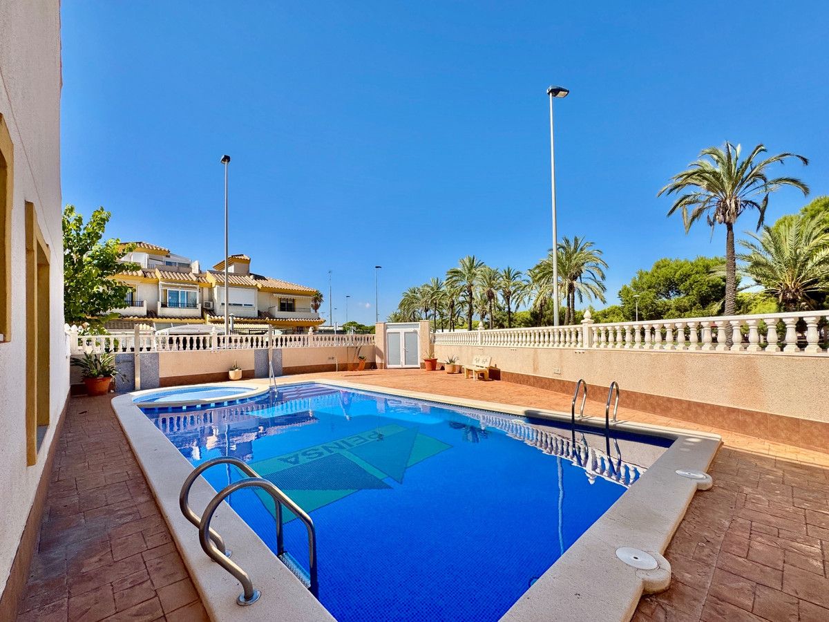 Moradia com 3 quartos com piscina em Múrcia, Espanha – Foto 1