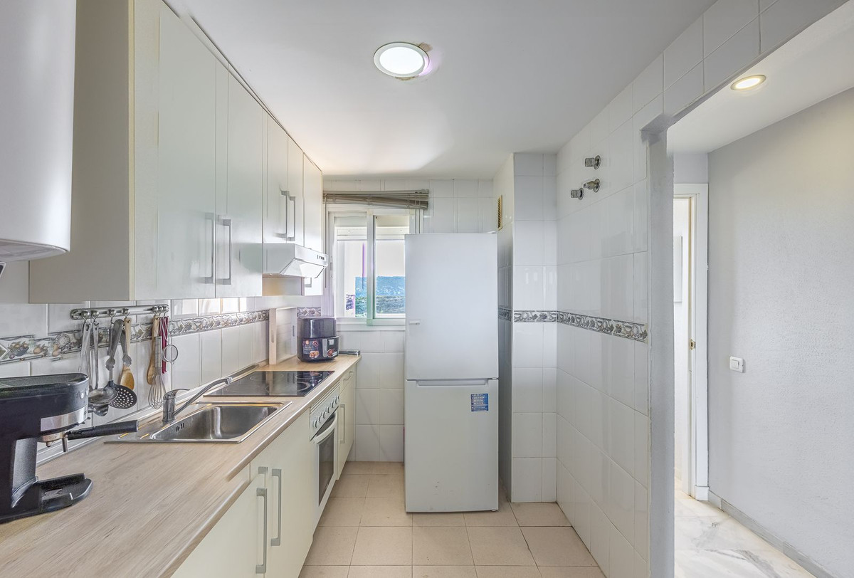 3 Bedroom Apartment in Casares - Photo 13