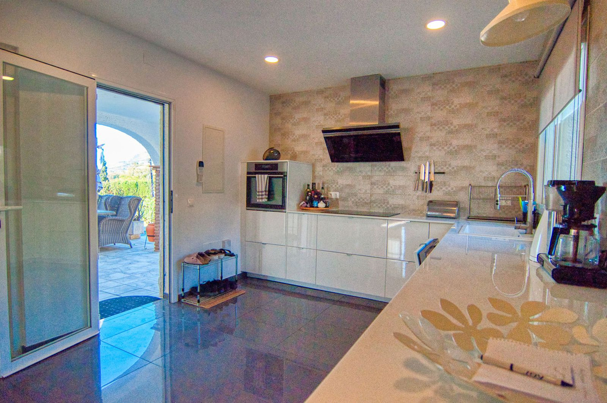 4 Bedroom Villa in Benalmádena - Foto 20