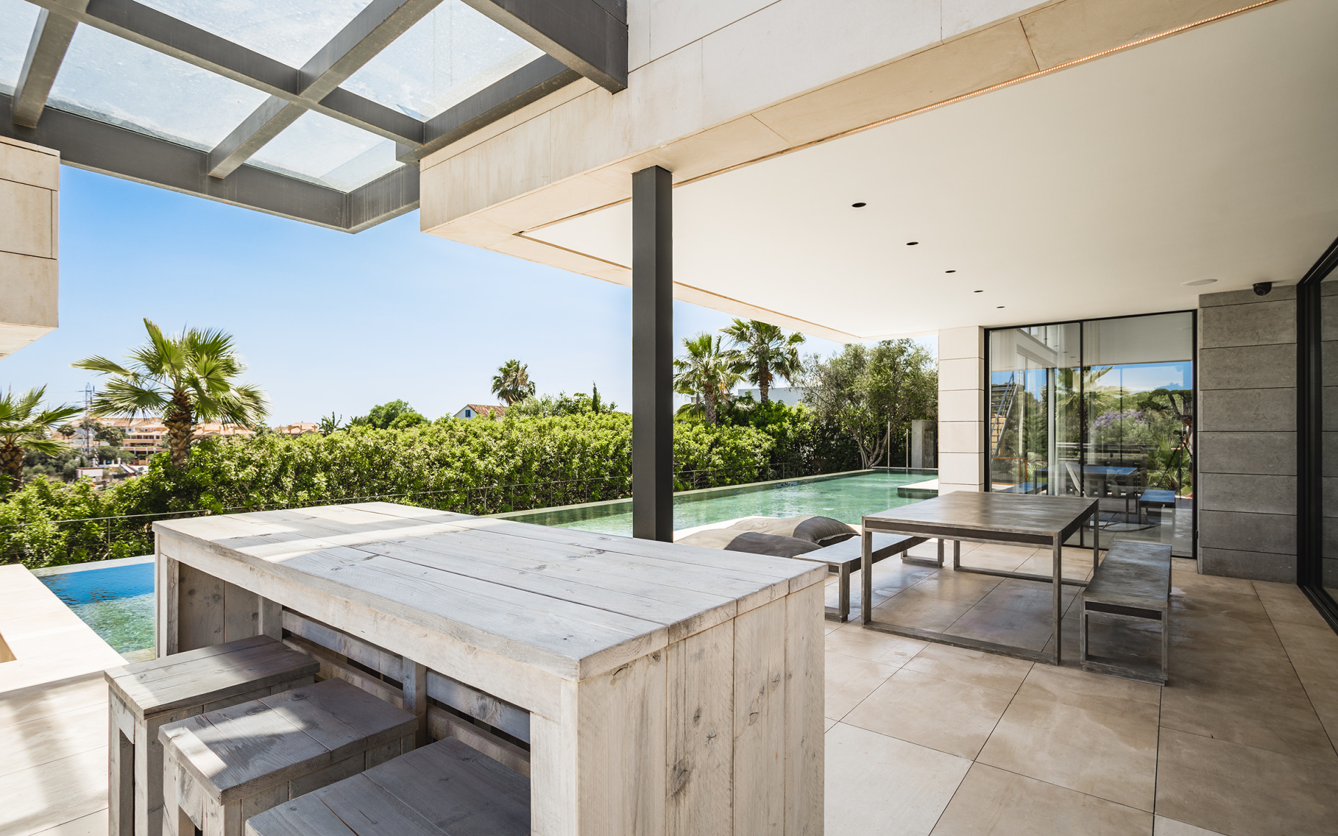 6 Bedroom Villa in Marbella - Photo 7