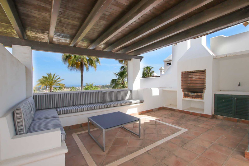 3 Bedroom Townhouse in Benahavís - Photo 26
