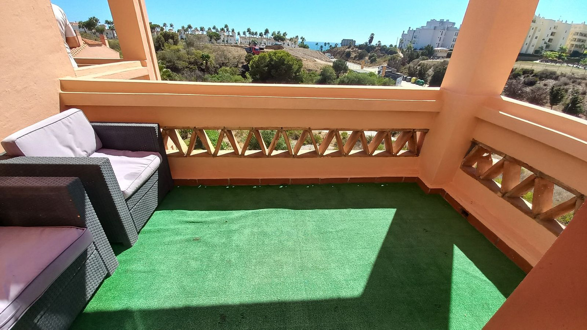 2 Bedroom Penthouse in Mijas - Photo 4
