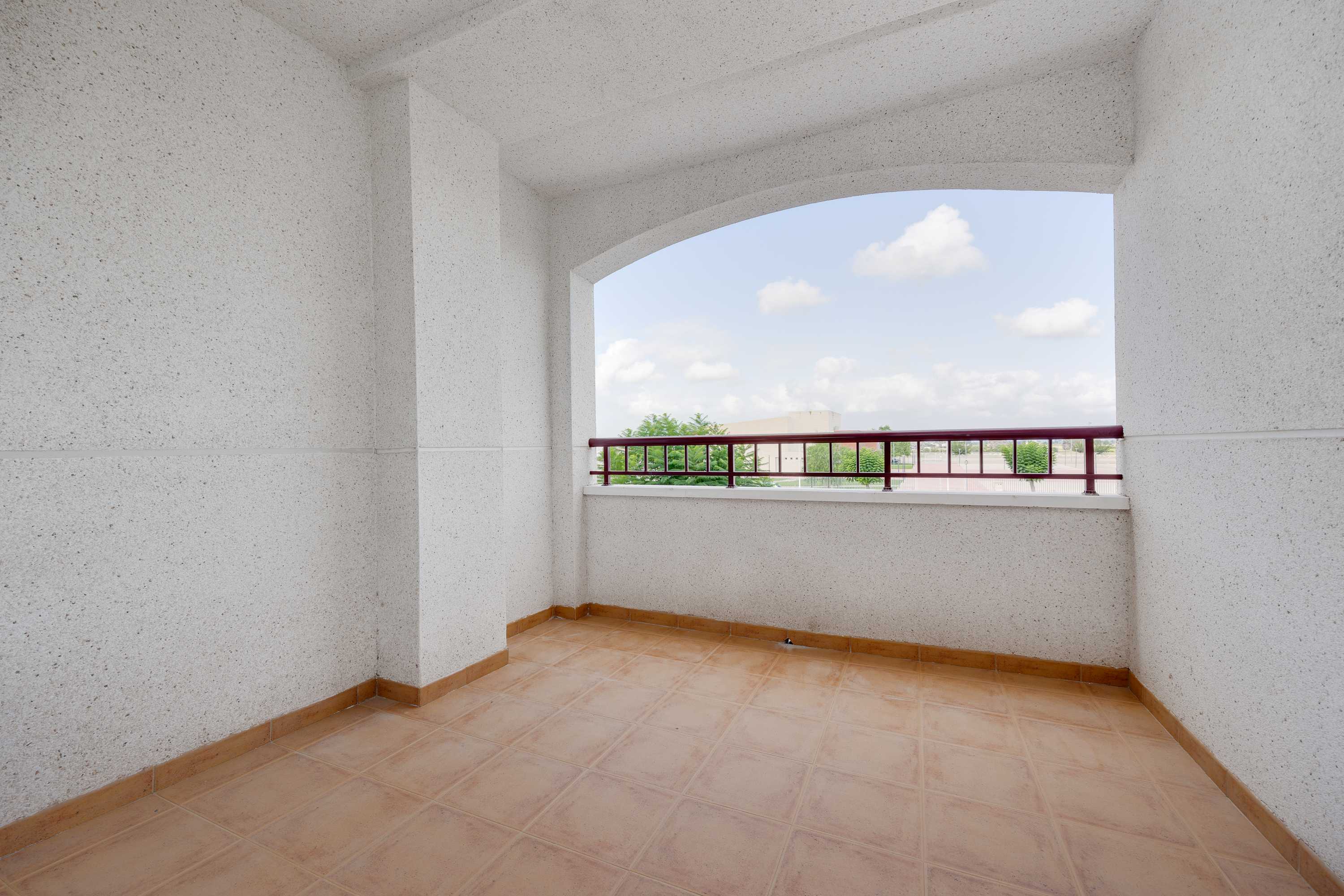 Apartamento com 2 quartos com piscina em Alicante, Espanha – Foto 13