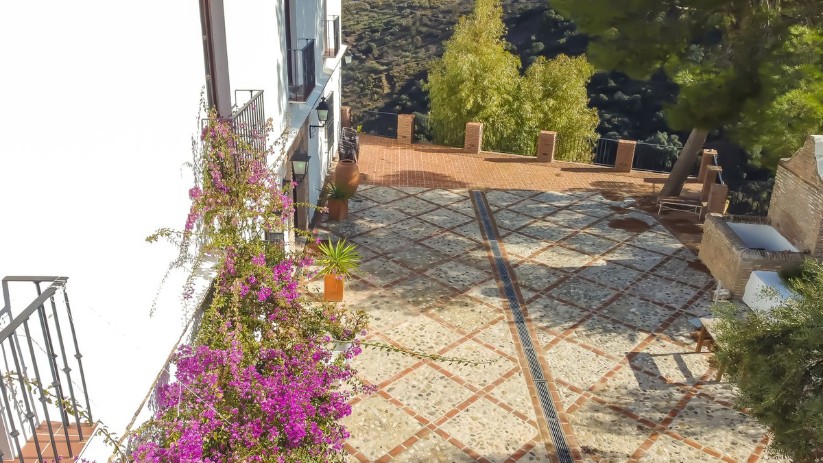 8 Bedroom Country house in Málaga - Photo 64