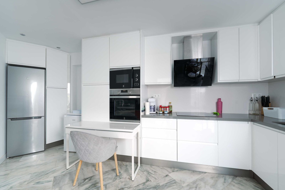 3 Bedroom Apartment in Marbella - Foto 8