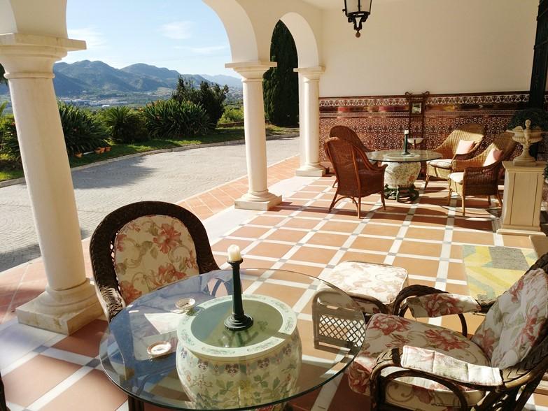 12 Bedroom Villa in Málaga - Photo 5