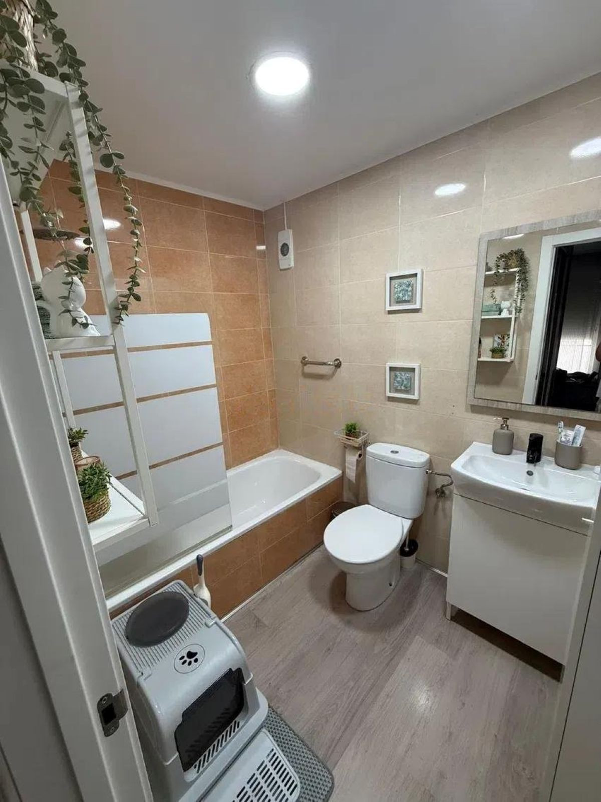2 Bedroom Apartment in Málaga - Photo 12