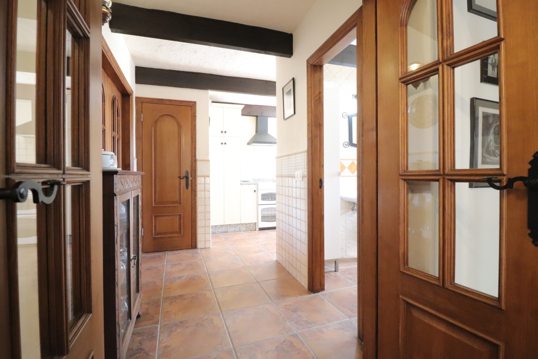 Chalet de 4 dormitorios en Alicante – Foto 12