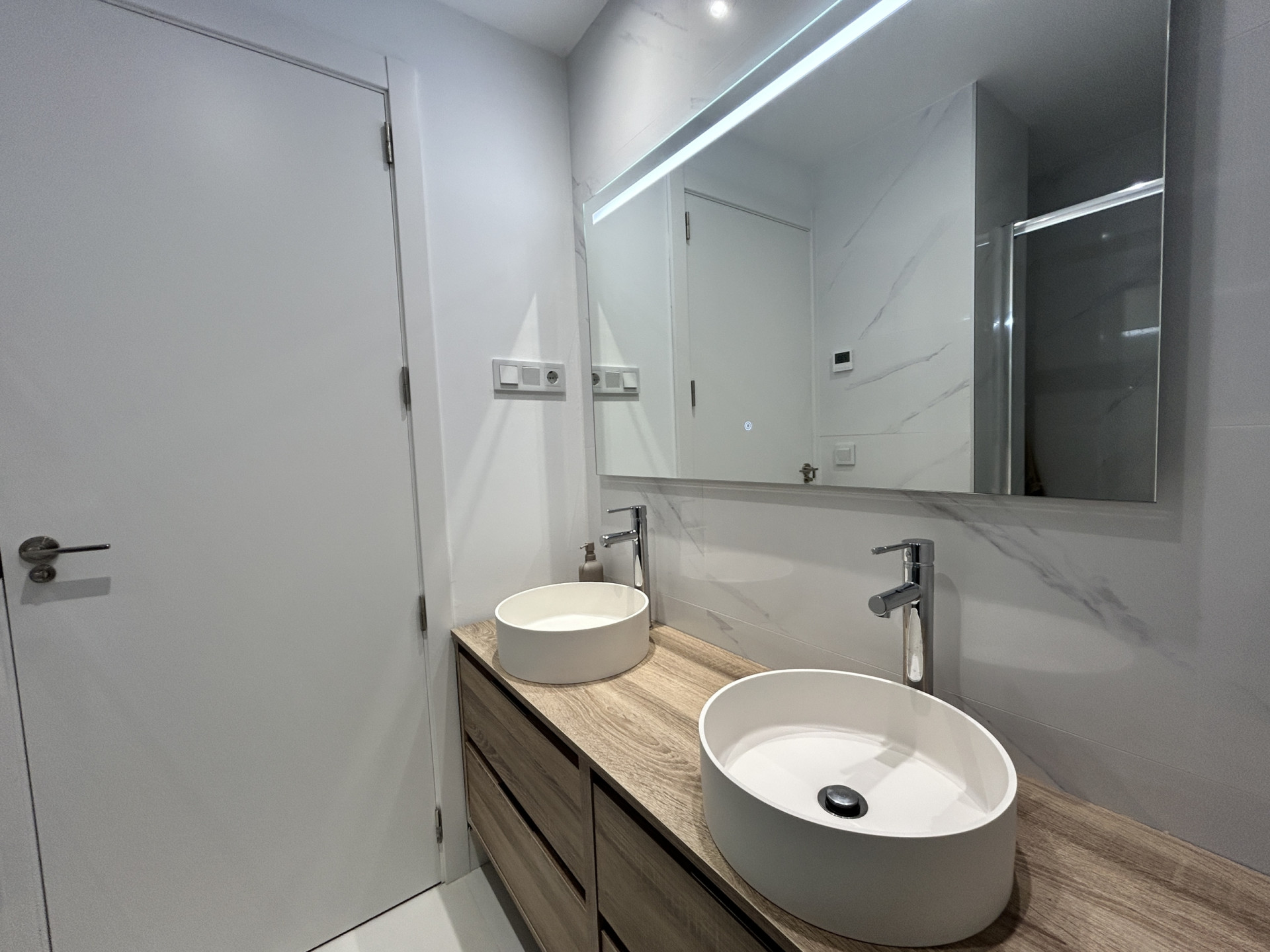 2 Bedroom Apartment in Fuengirola - Photo 20