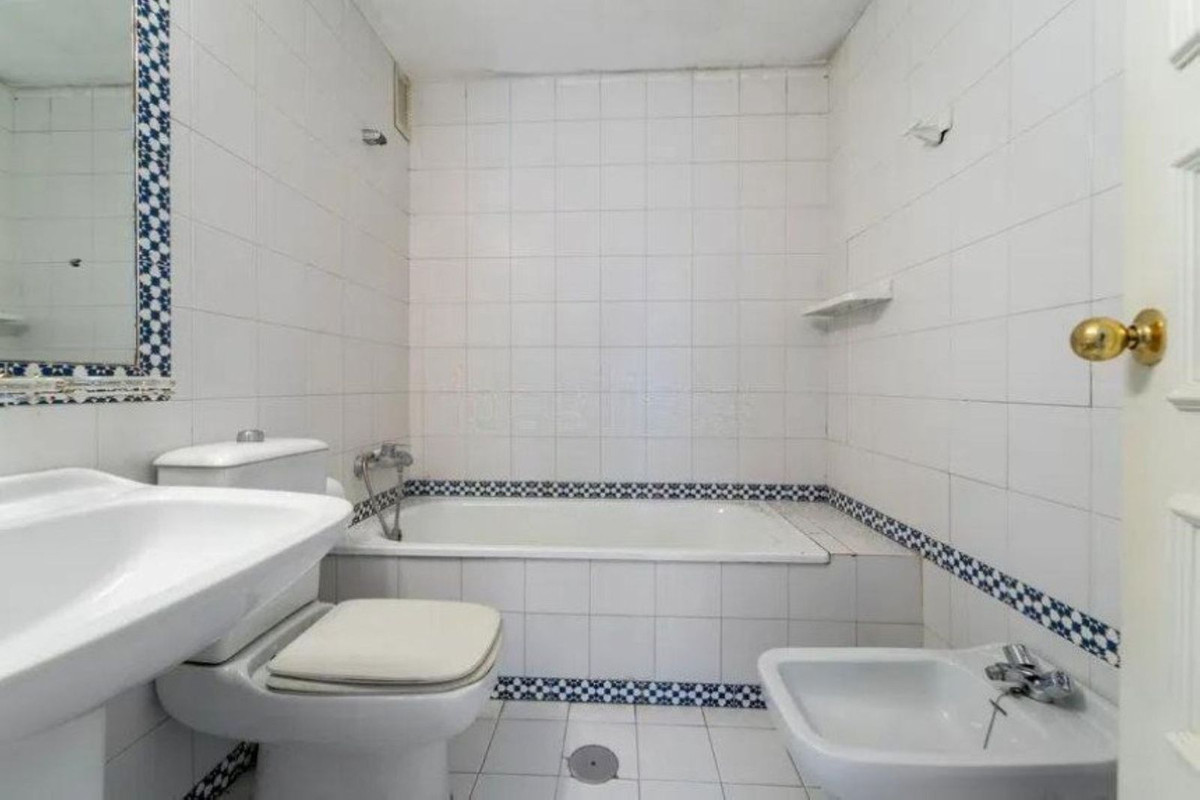 3 Bedroom Apartment in Fuengirola - Foto 17