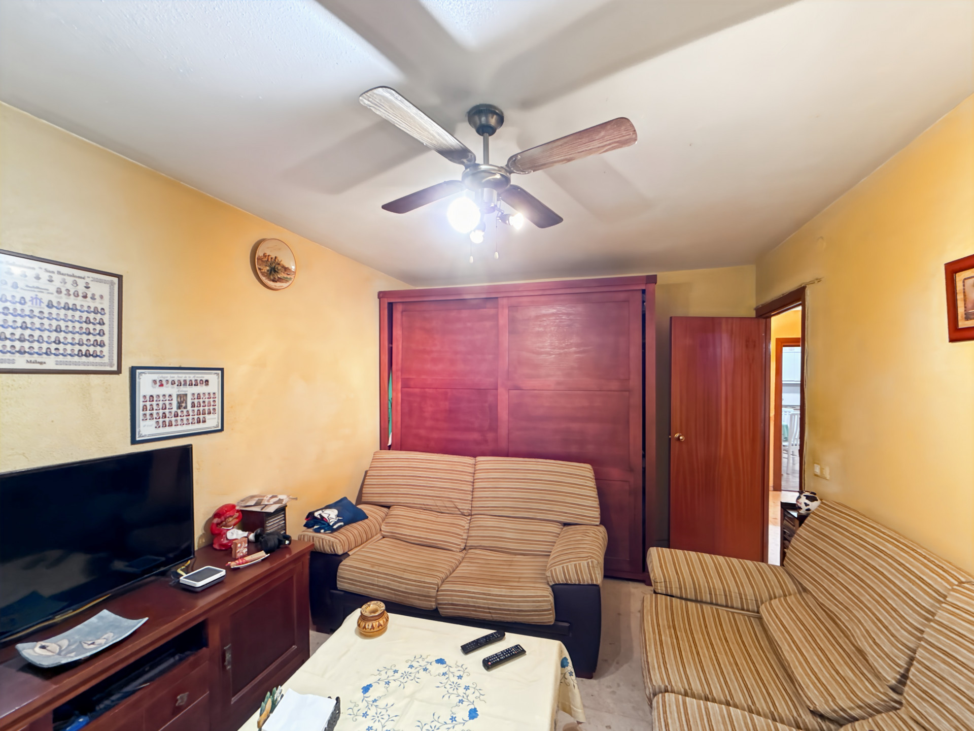 3 Bedroom Apartment in Málaga - Photo 17