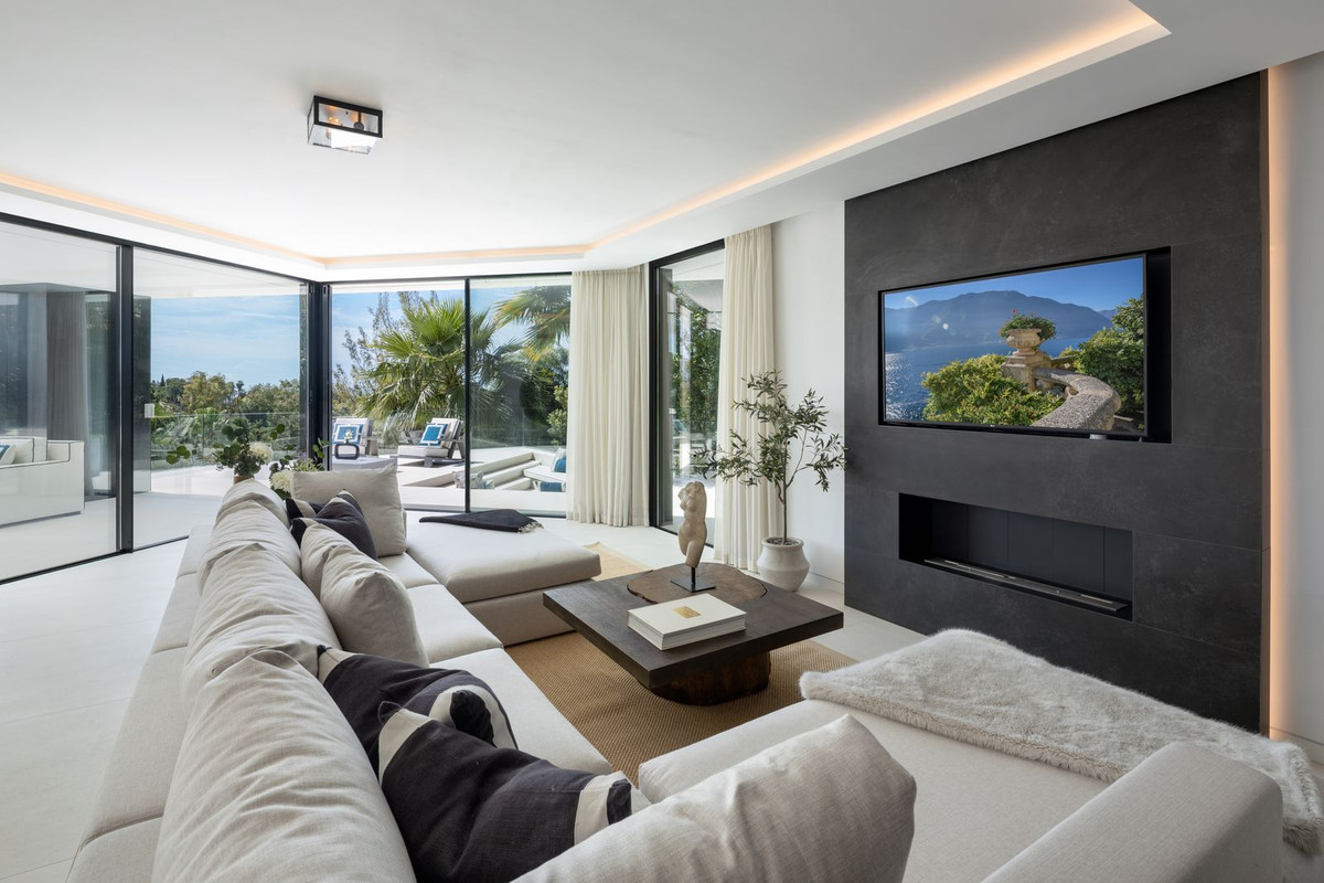 5 Bedroom Villa in Benahavís - Foto 3