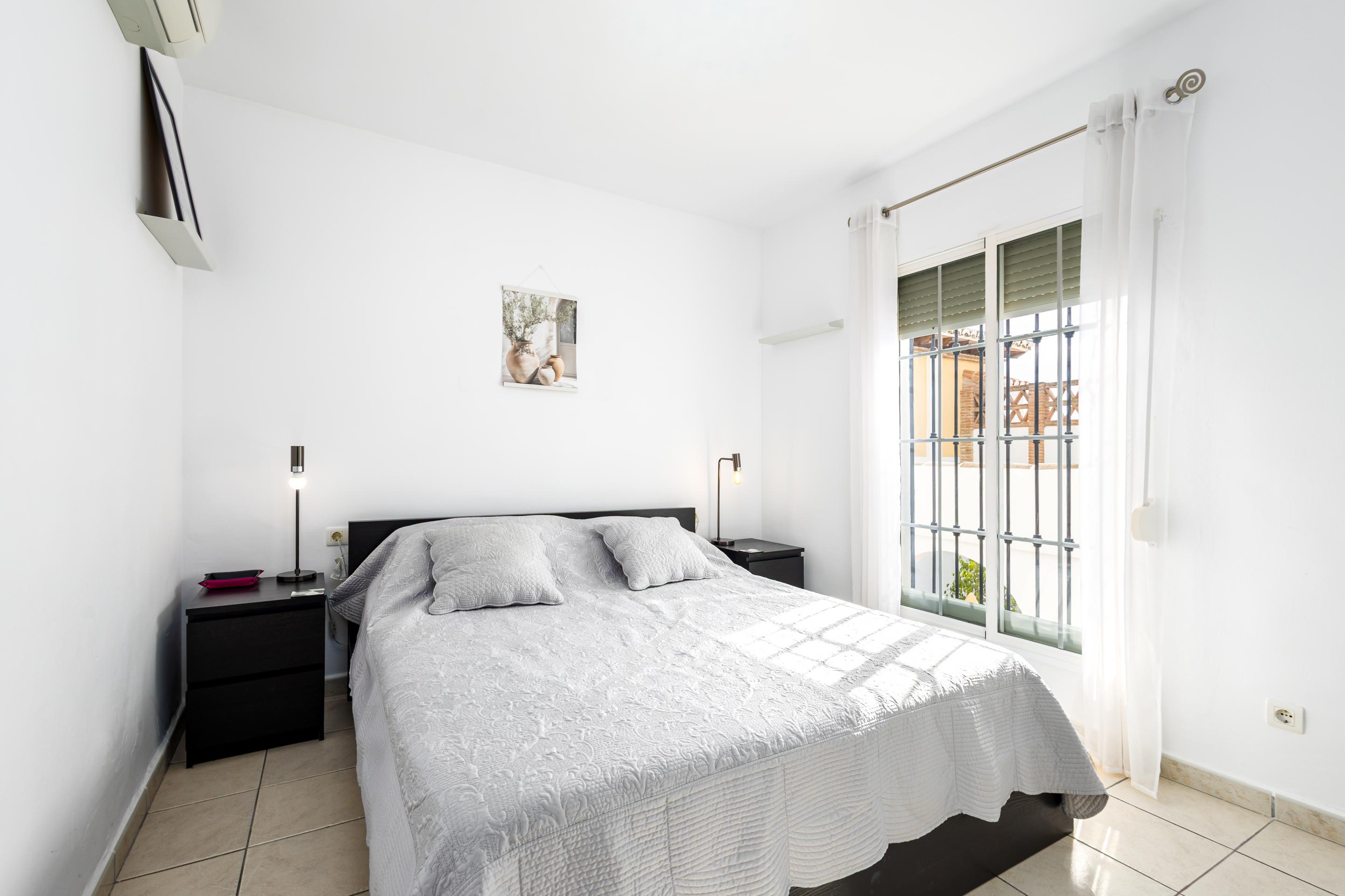 2 Bedroom Villa in Mijas - Photo 21