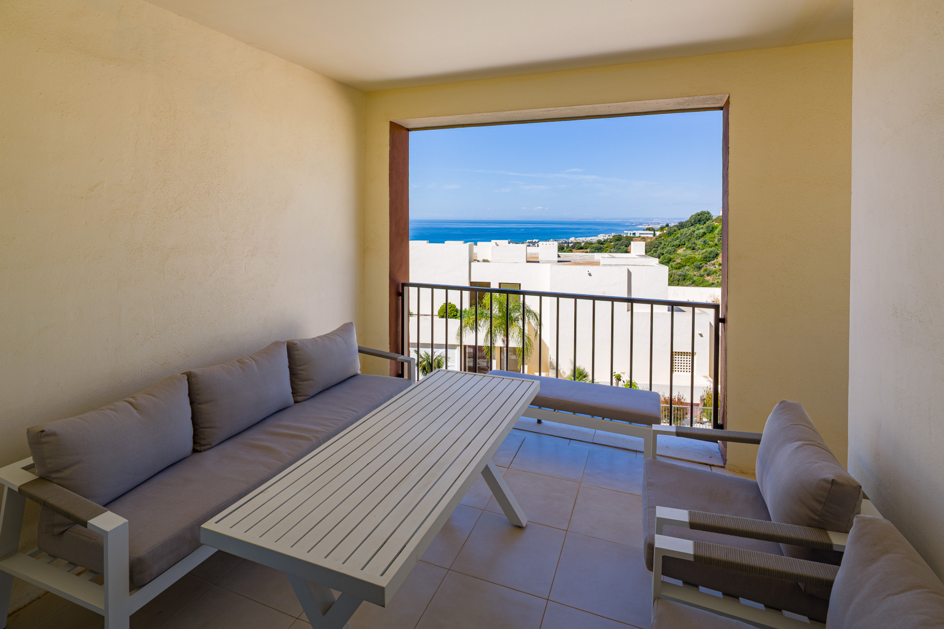 2 Bedroom Townhouse in Marbella - Foto 8