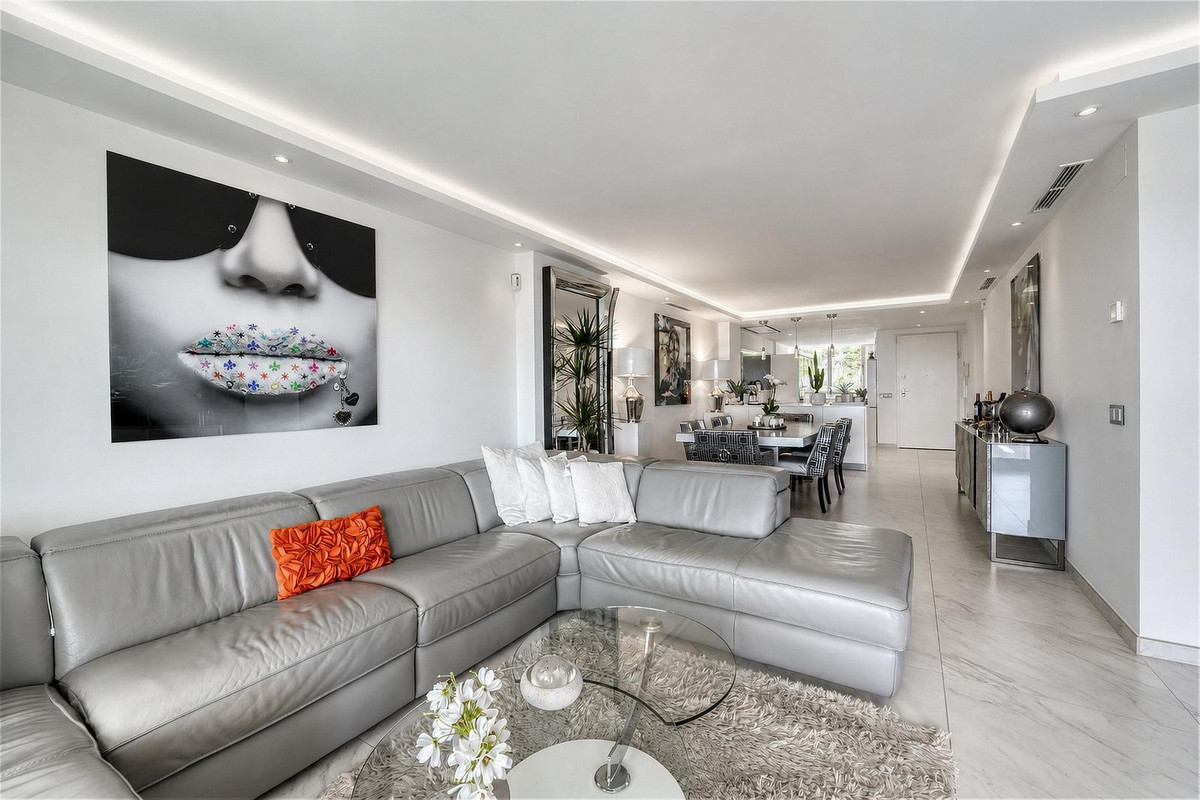 3 Bedroom Apartment in Benahavís - Foto 11