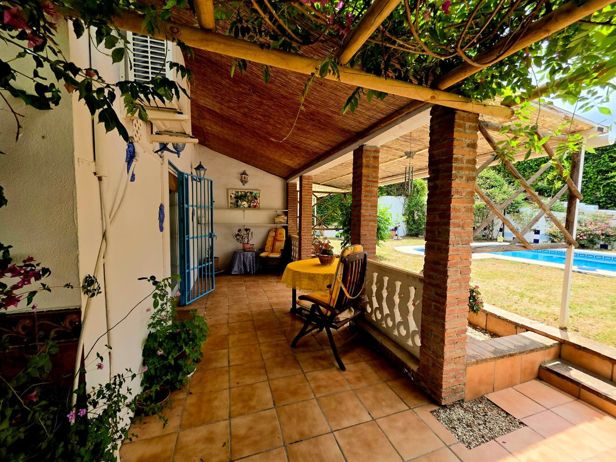 3 Bedroom Villa in Coín - Photo 13