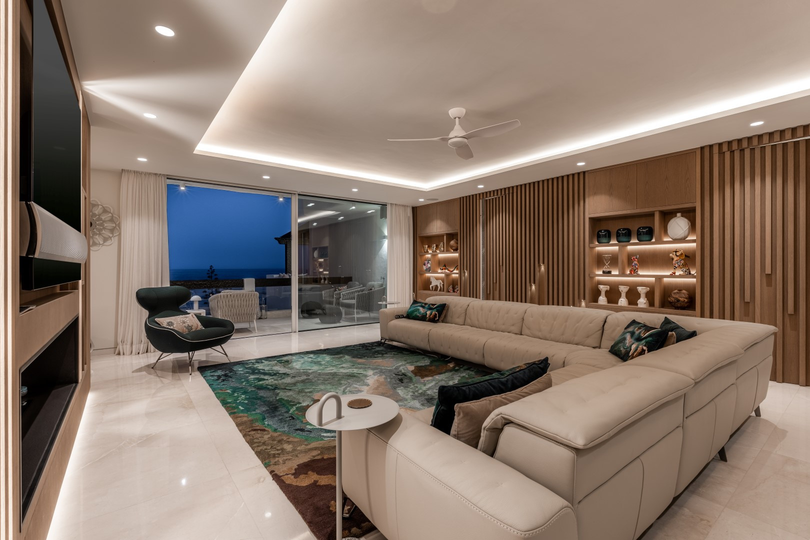6 Bedroom Apartment in Marbella - Photo 28
