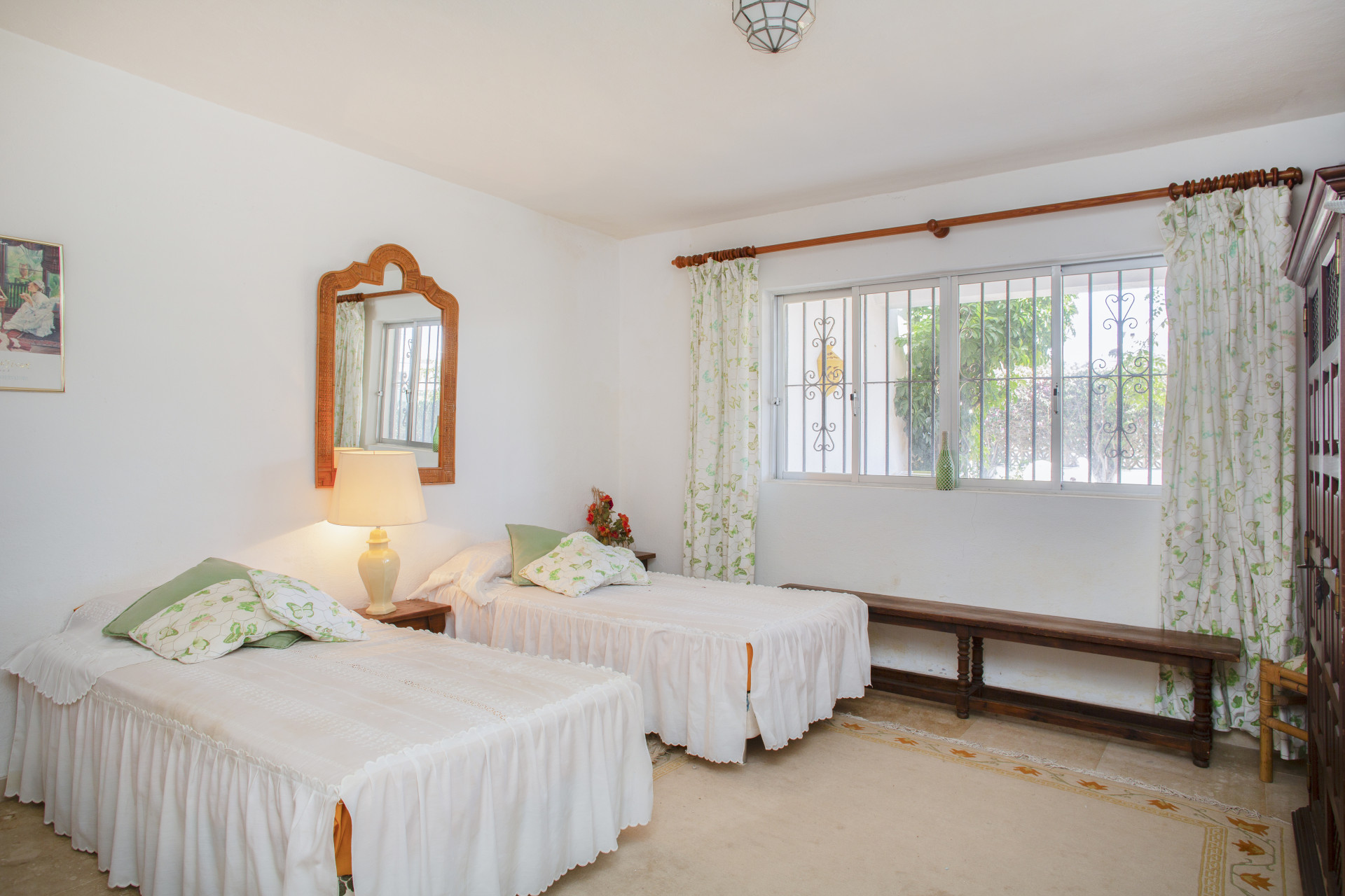 4 Bedroom Villa in San Pedro de Alcántara - Photo 13