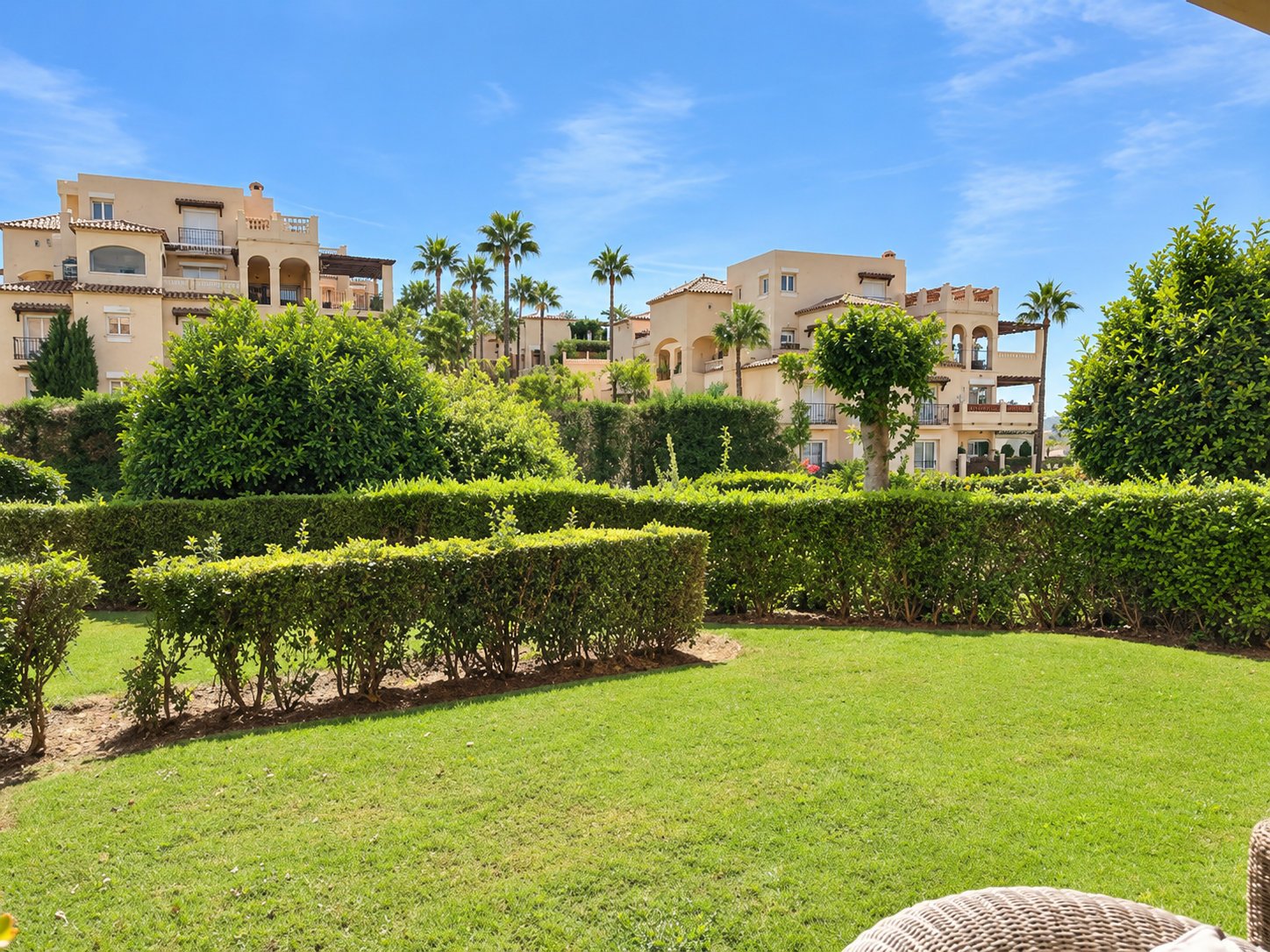 2 Bedroom Apartment in Estepona - Photo 22