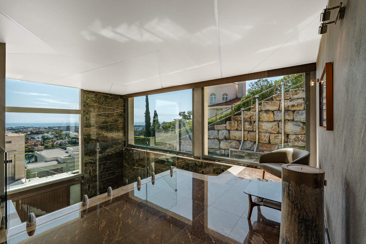 5 Bedroom Villa in Benahavís - Foto 22
