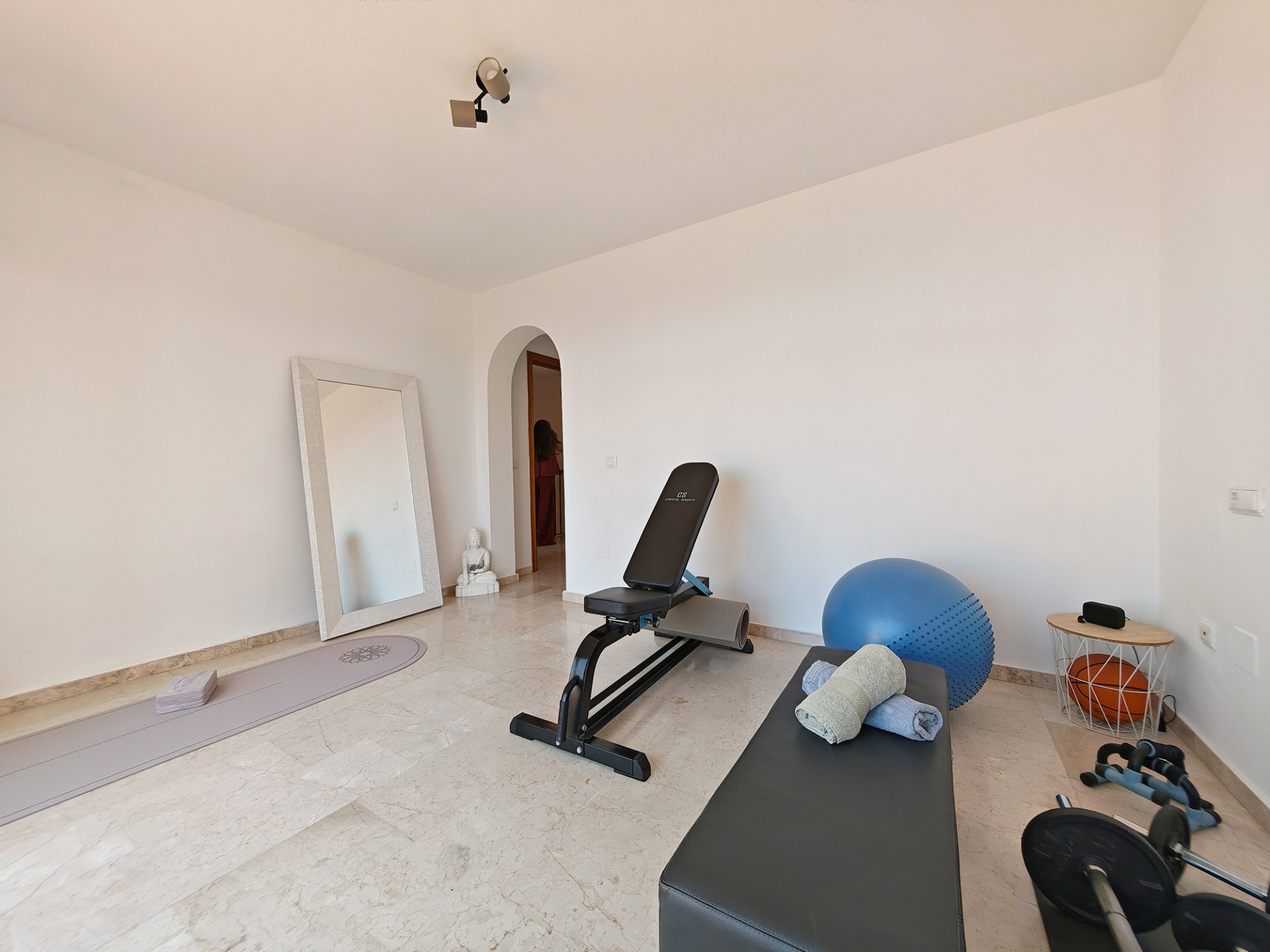 3 Bedroom Penthouse in Estepona - Photo 19