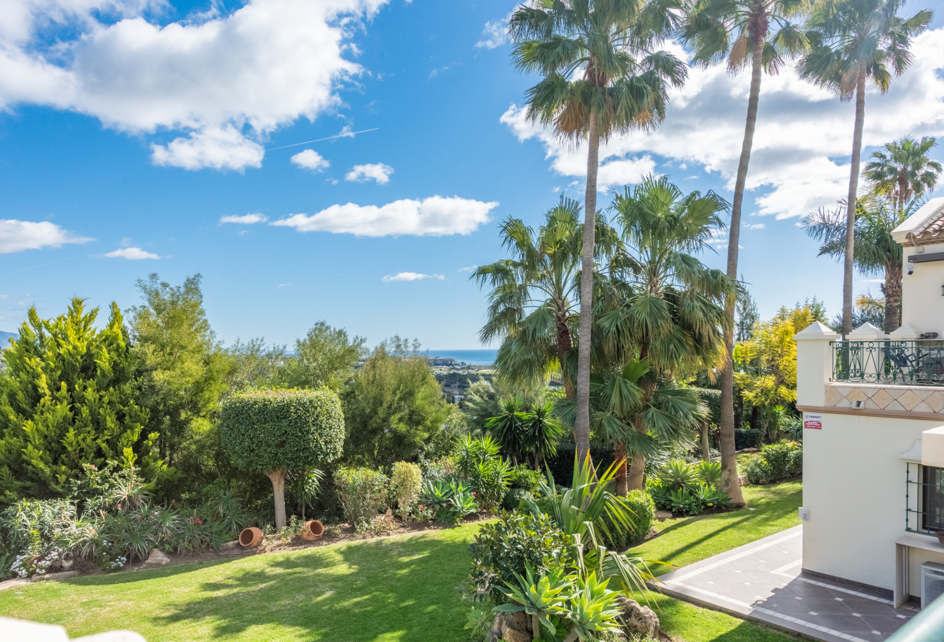 6 Bedroom Villa in Estepona - Фото 16