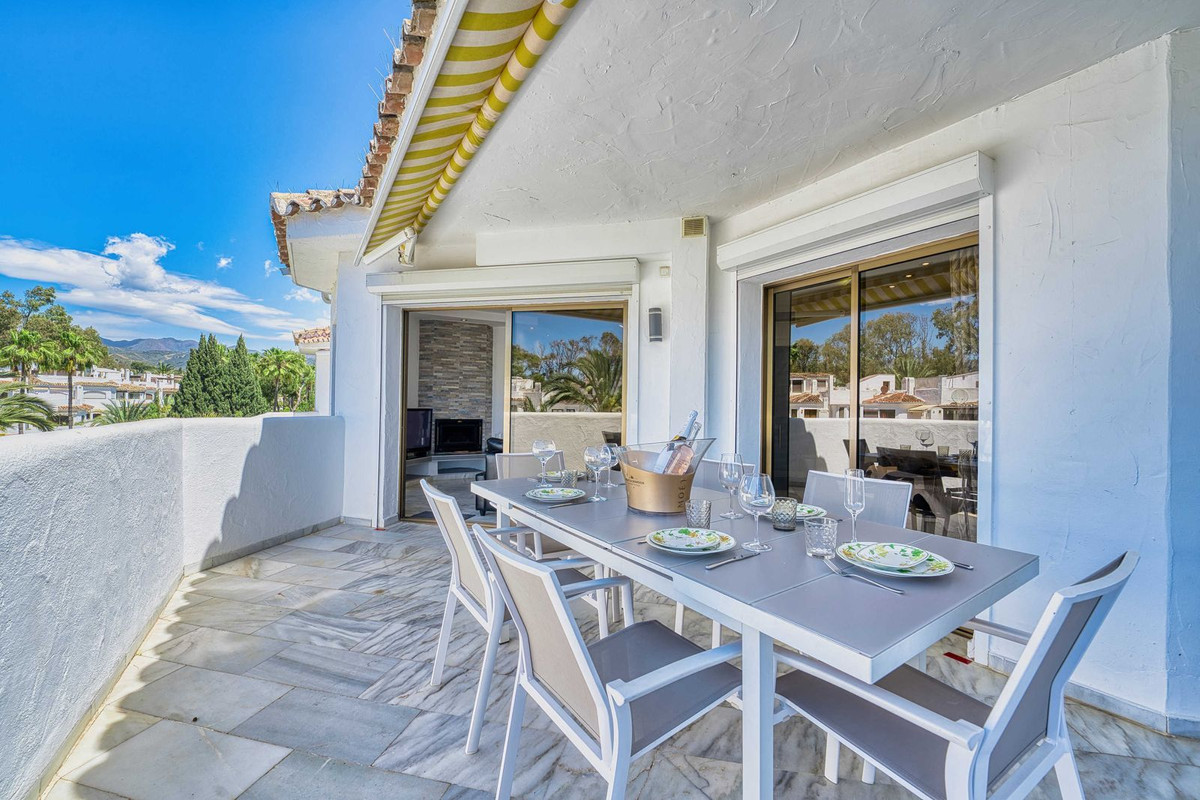 Apartamento com 5 quartos com piscina em Málaga, Espanha – Foto 17