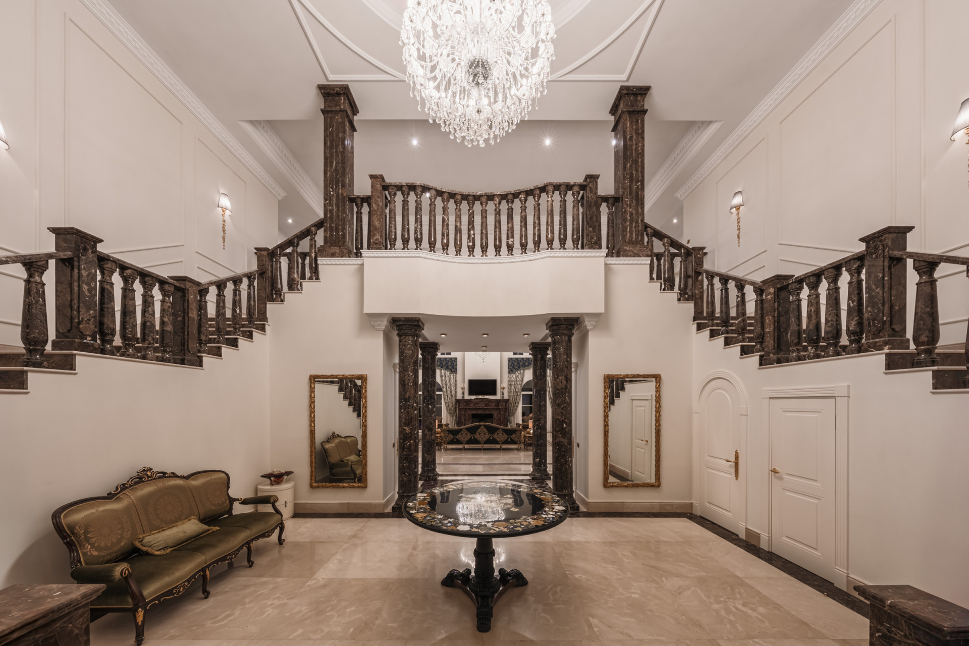 7 Bedroom Villa in Marbella - Photo 26
