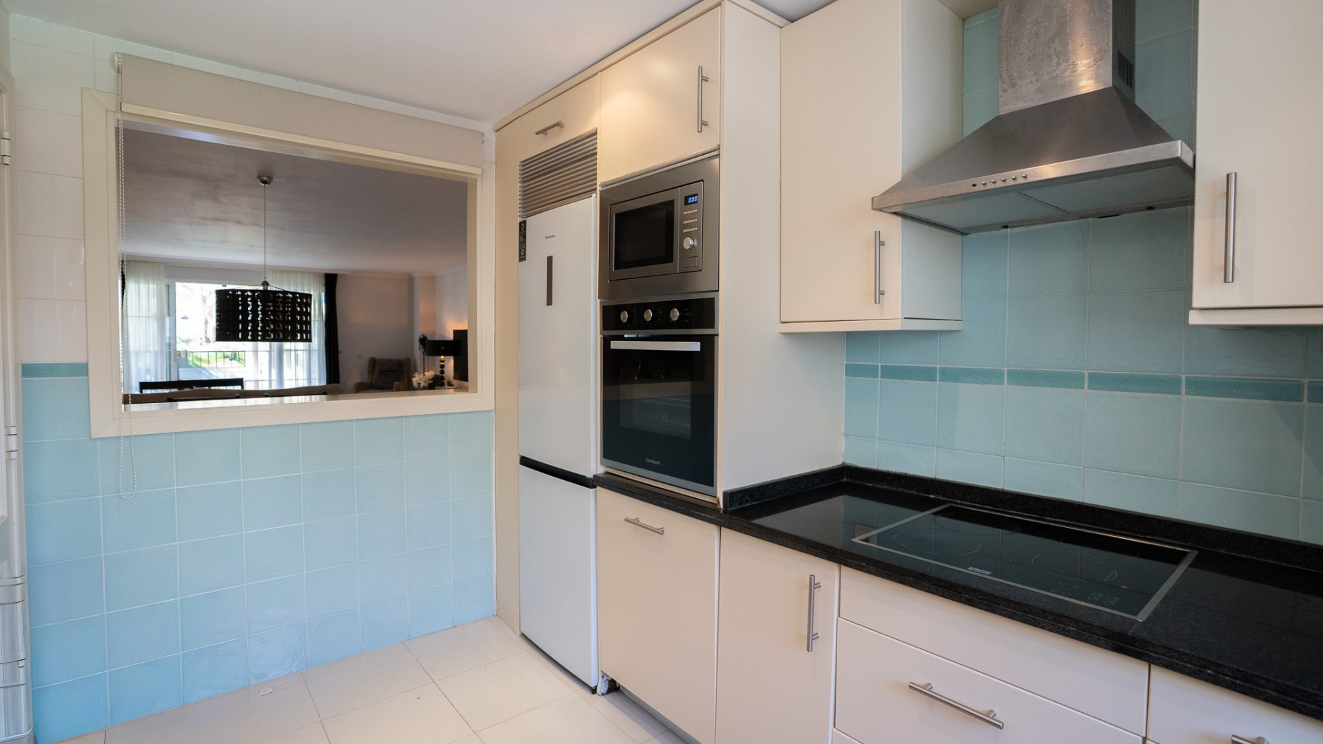 3 Bedroom Apartment in Sotogrande - Photo 17