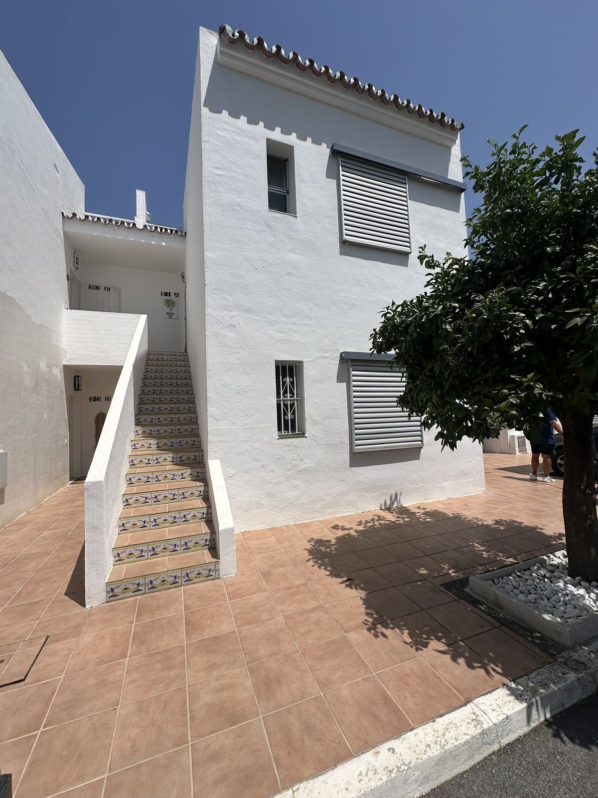 2 Bedroom Apartment in Marbella - Photo 13
