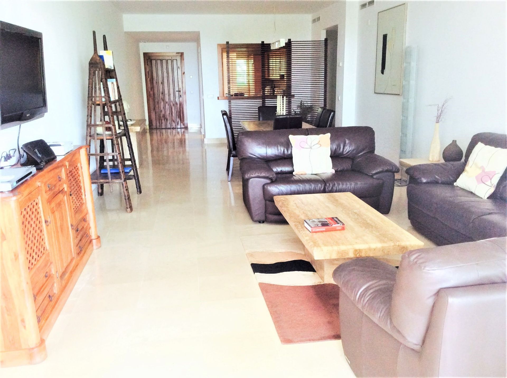 2 Bedroom Apartment in Marbella - Photo 7